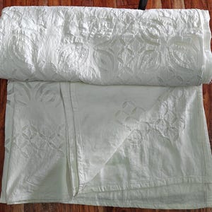 Indian 100% Cotton Cut -Work With Organdy Applique Tan-Work Made Kantha Work, Bedspread, Curtains,Throw,Bedcover Size:Single,Twin,Queen,King