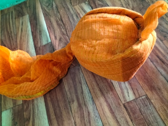 Hand made Rajasthani Friendship Chicken Hanging Mobiles - Available in two Colors Hand made Rajasthani Friendship Chicken Hanging Mobiles - Available in two Colors