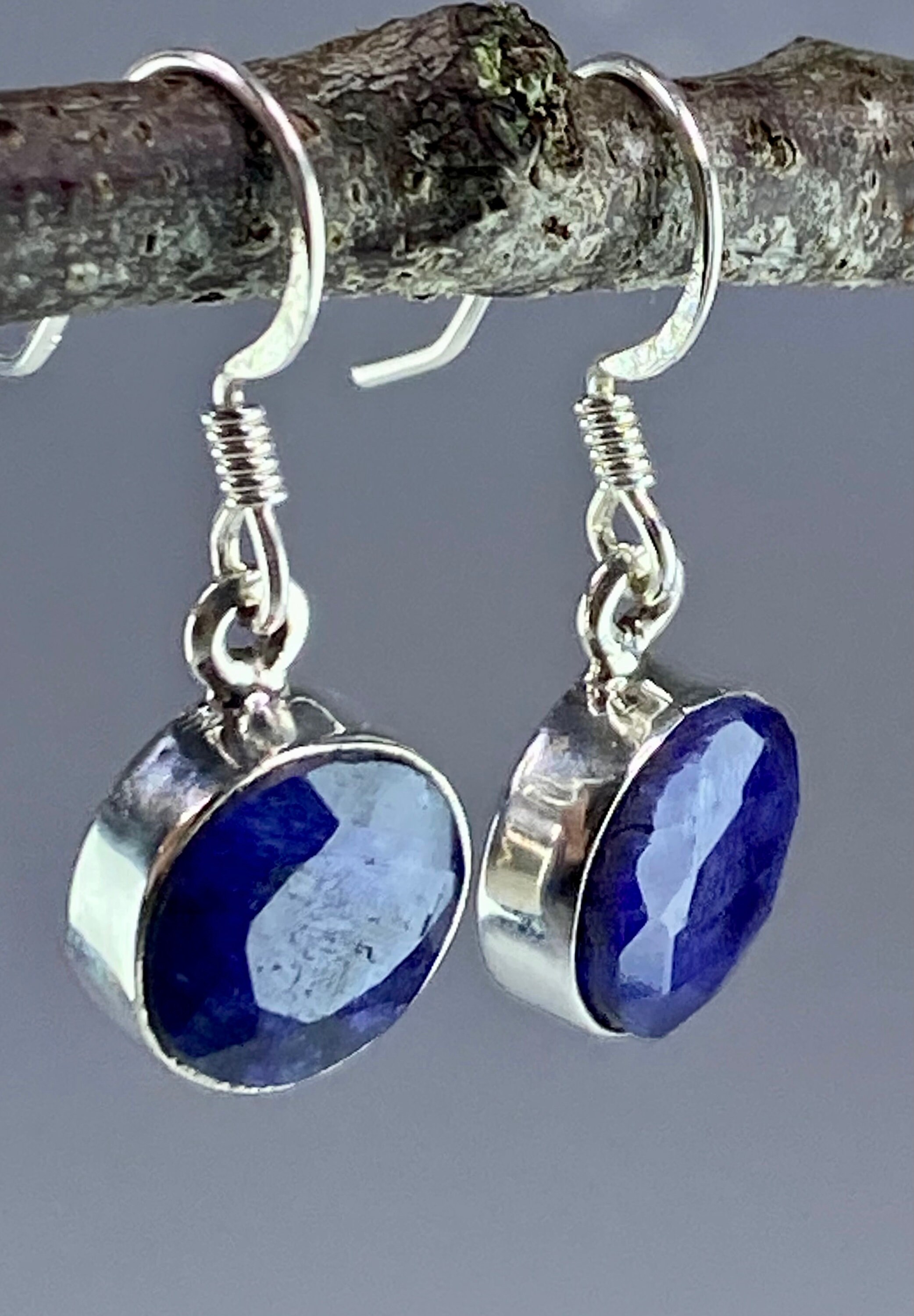 Raw Sapphire and Silver Dangle Earrings (M09)