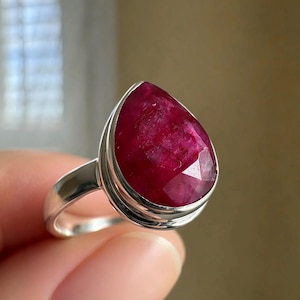 Raw Ruby Ring, Pear Shaped Ruby, Deep Raspberry Red Gemstone, 925 Sterling Silver Statement Ring, UK N 1/2 US 7