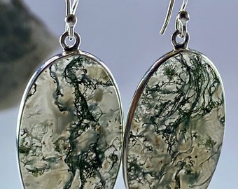 Grade AAA - Moss Agate and Silver Earrings (UV1005)