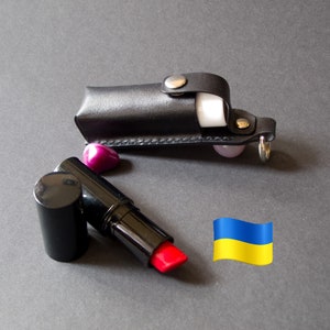color leather lipstick case — MUSEUM OUTLETS