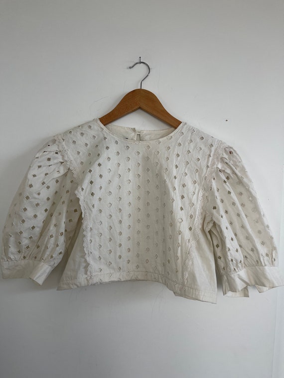 Vintage Puff Sleeve Crop - image 2