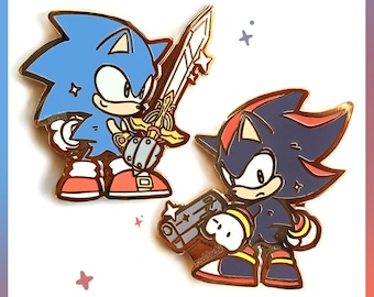 Hedgehog Pins | Shadow and Sonlc with weapons