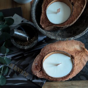 Coconut candle with 100% soy wax &quot;Just a coconut&quot;