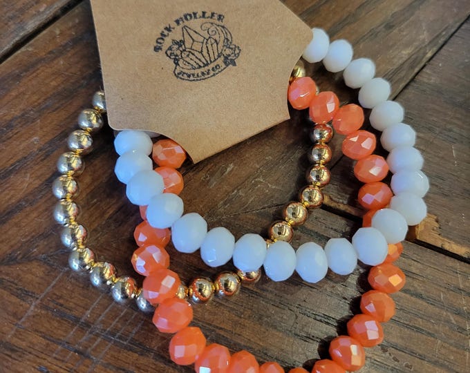 White Coral and Gold bracelet set, crystal beads, glass beads