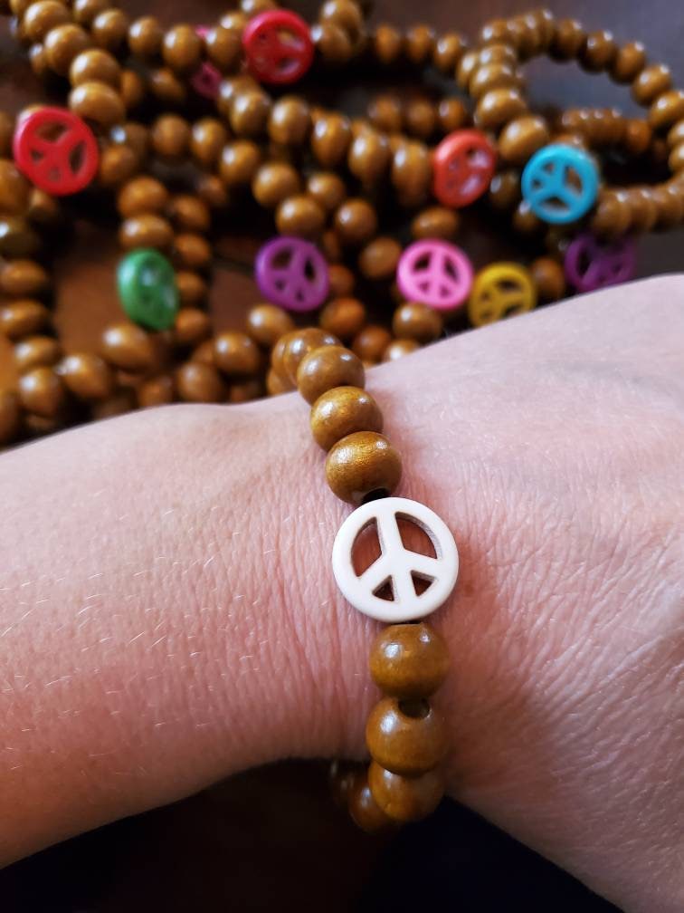 Buy the Silver Chain Peace Sign Bracelet | JaeBee Jewelry