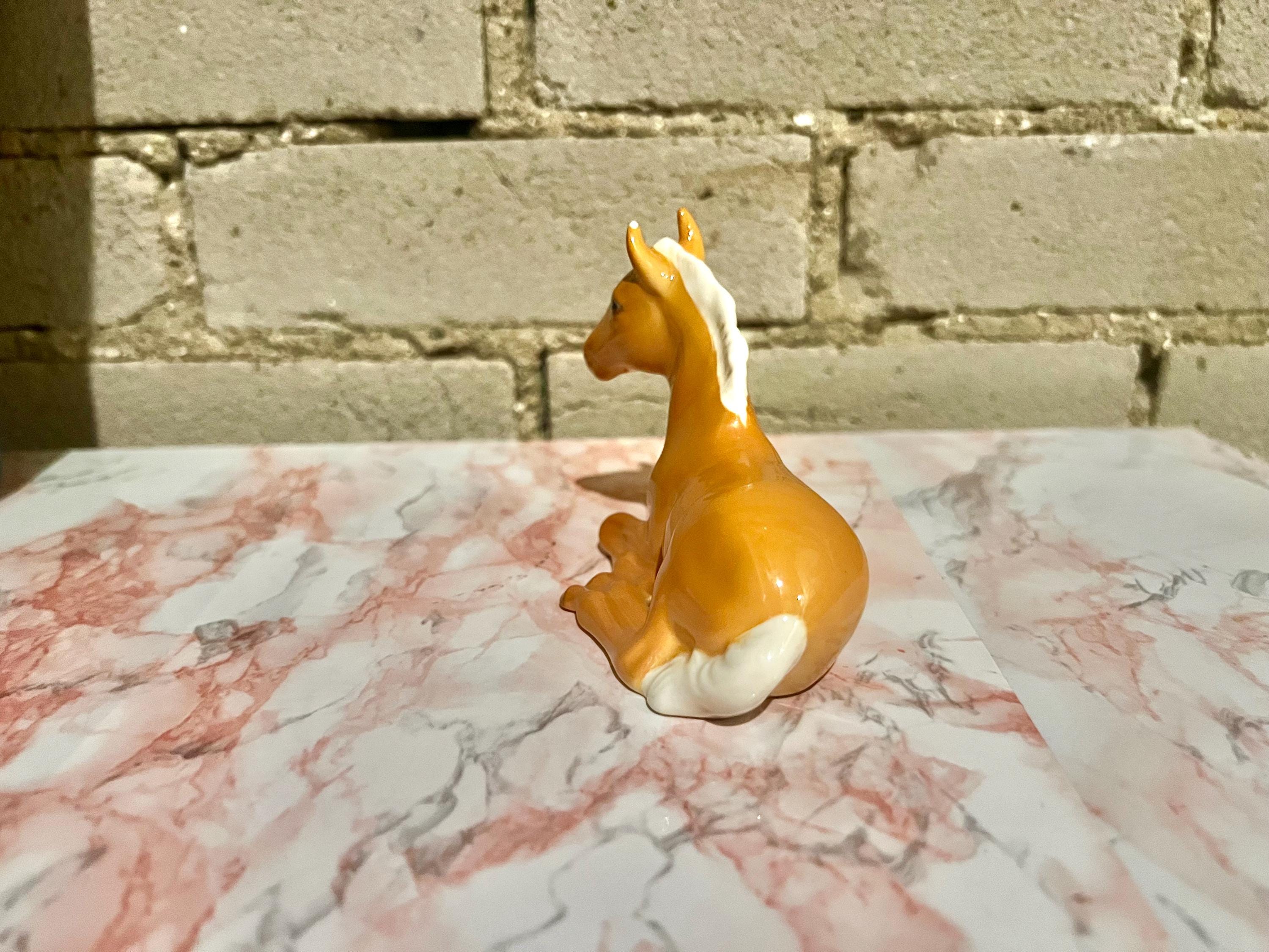 ベスウィック 915 パロミノ子馬の置物 - Etsy 日本