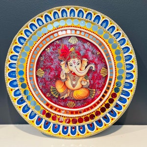 Handmade Mirror Art on 12 Inch Round Wood Board, Lippan Mirror Art, Ganesha Home Decor, Housewarming Gift, Indian Home Decor, Rakhi Gift