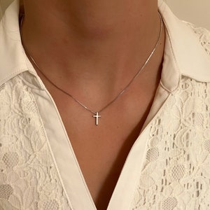 Tiny Cross Necklace, Silver Necklace,Cross Necklace,Christian gift Dainty Cross Necklace, Small Cross Necklace, Gift for woman