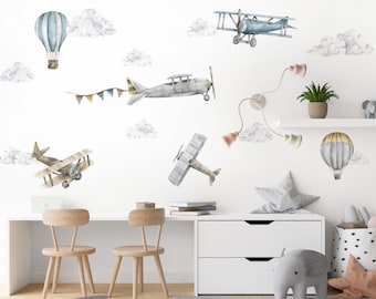 Wandtattoos mit Flugzeugen, Luftballons und Wolken für das Kinderzimmer