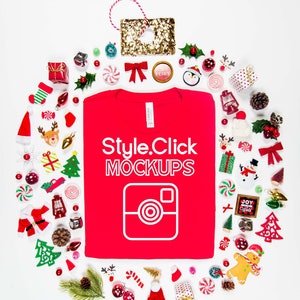 Bella Canvas 3001 Camiseta roja Mockup / Bella Christmas Mockup / Holiday Shirt Mock up / Bella Canvas 3001c Christmas Ball Ornament Mockup