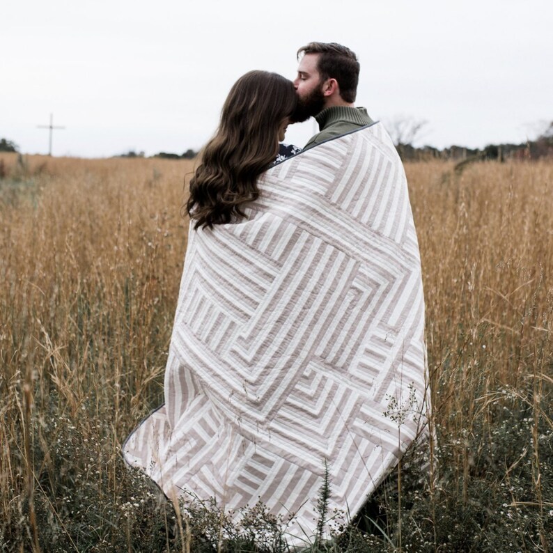 Interwoven Quilt Pattern - PAPER PATTERNS - Lo & Behold Stitchery ...