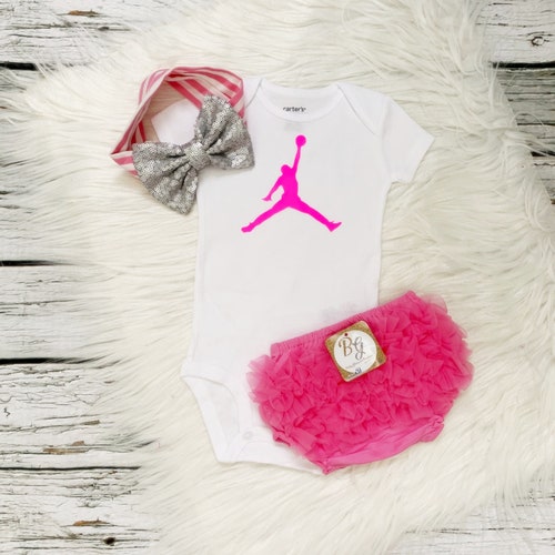 newborn jordan outfit