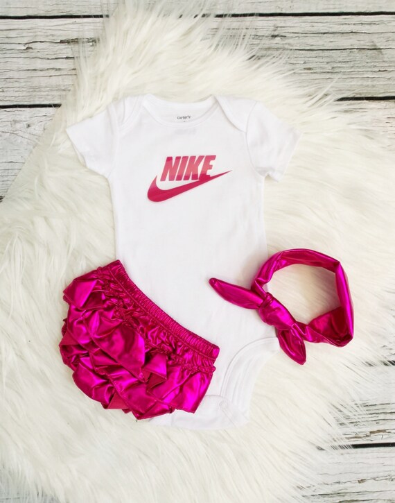 all pink nike outfit