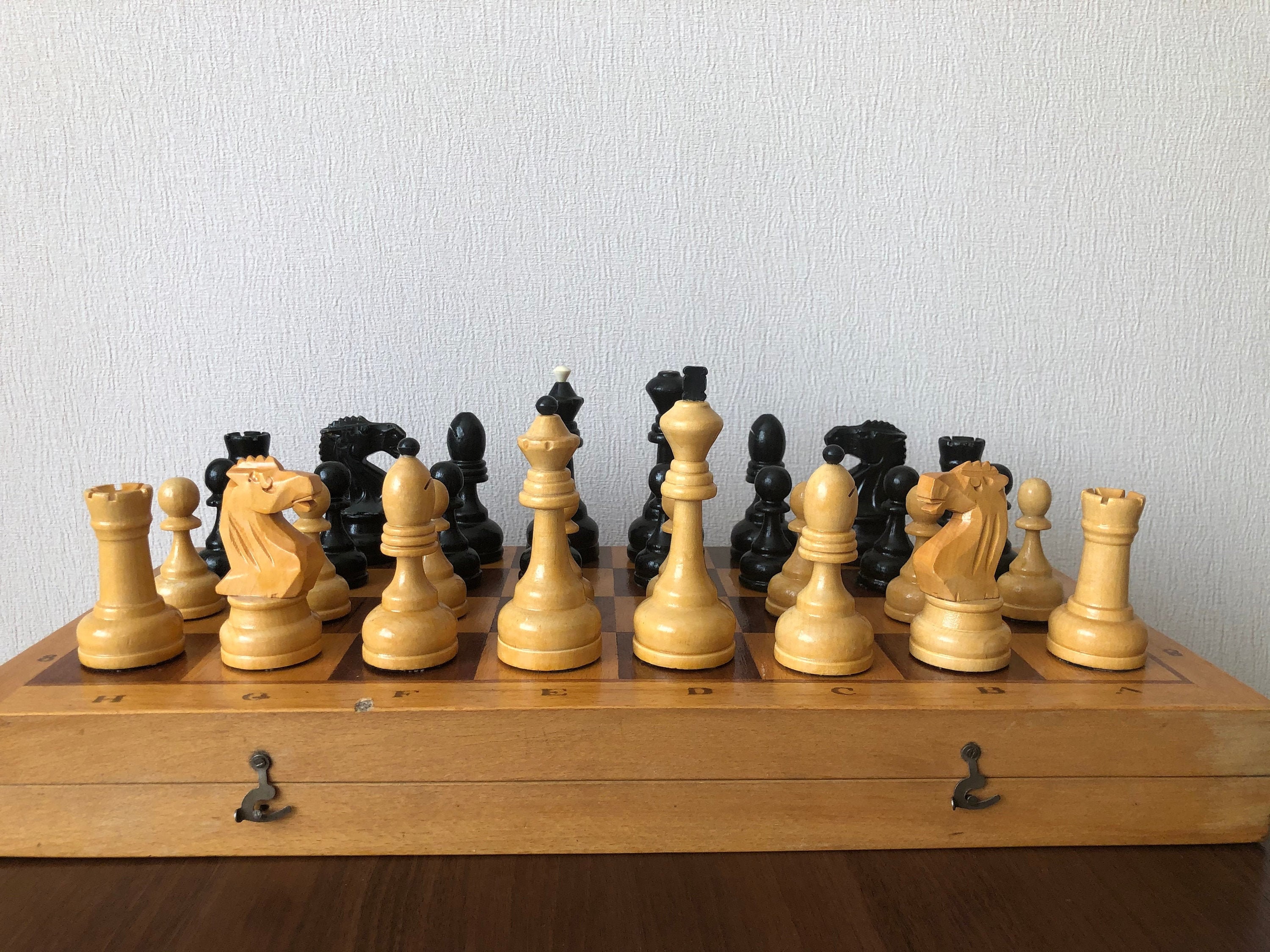 60+ Open Chess Board With Chess Wooden Pieces Stock Photos