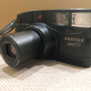 The Pentax Zoom 90 is a 35mm camera