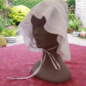 Antique early 1900s French Women&#39;s White Cotton Bonnet Coiffe with Fabulous Double Layer Crimped Front Frill and Initials FP