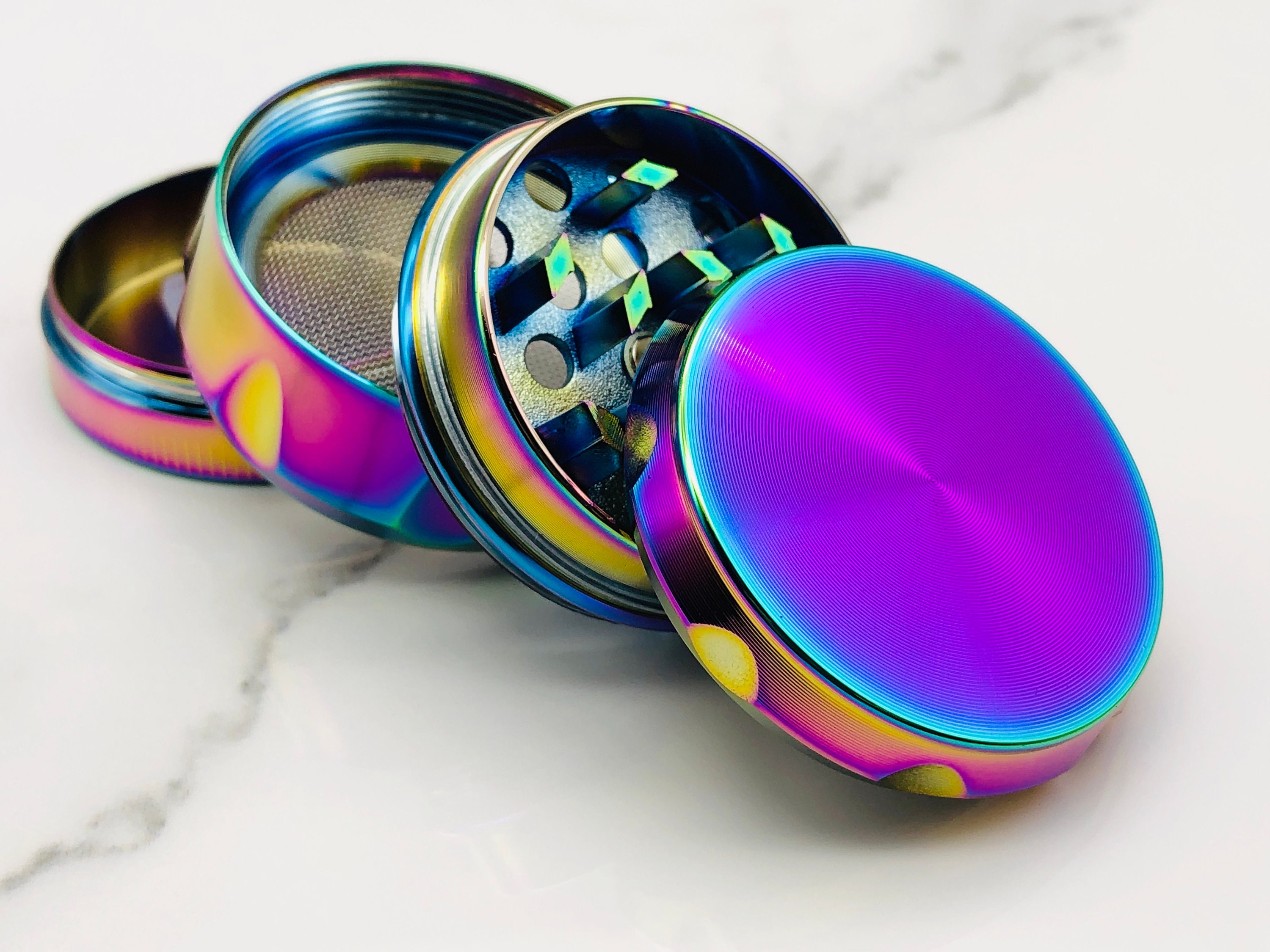 New Portable 1.5” INCH Multicolor Grinder Spice Crusher Design 4 Piec…
