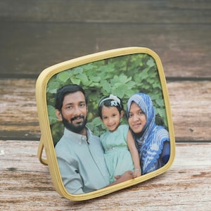 Bamboo Square photo frame with Rounded Corners and adjustable leg in smooth curved design 5&quot;x5&quot; size