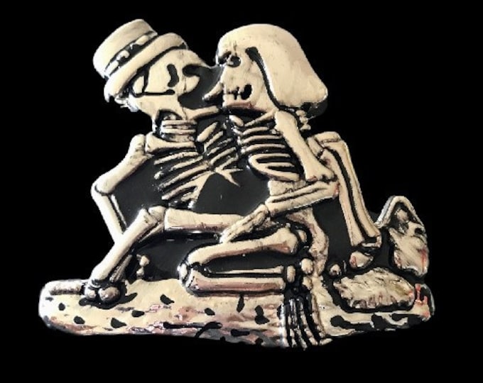 Kissing Skeletons Belt Buckles Skulls & Bones Halloween Party Cool Buckles Belts