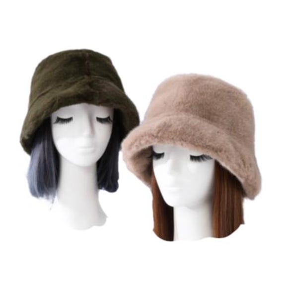 Soft Faux Fur Bucket Hat Furry for Women Winter Cozy Hats  display picture 3