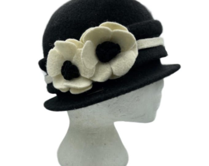 Women's Vintage Gatsby Style Wool Bucket Cloche Beanies Beret Winter Hats