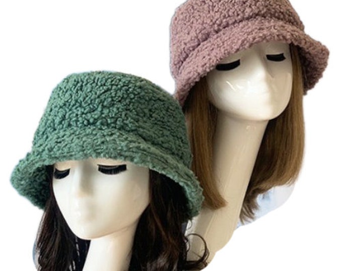 Women Warm Fluffy Plush Bucket Hat Ladies Winter Warm Faux Fur Fleece Cap