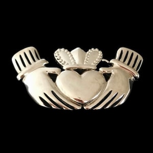 Friendship Loyalty Love Claddagh Belt Buckle