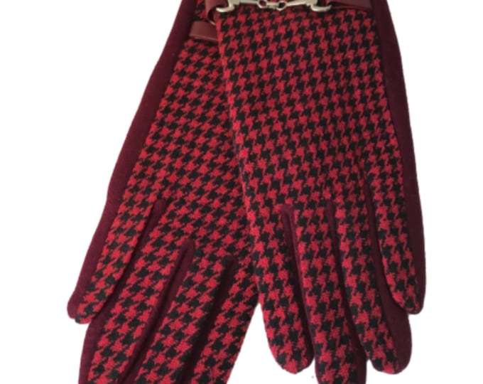 Stylish Boutique Ladies Houndstooth Pattern Red Winter Gloves