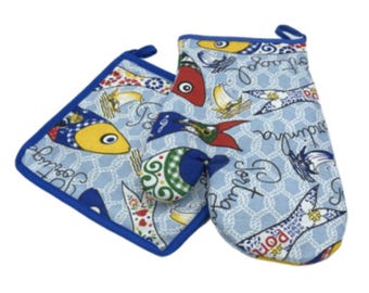 100% Cotton Traditional Portuguese Symbols Oven Kitchen Mitt Set of 2