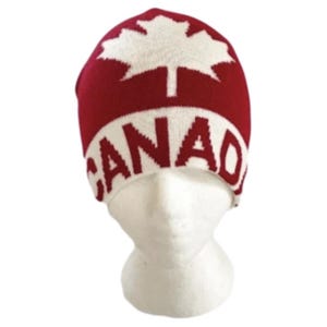 Canada Canadian Flag White Maple Leaf Red Unisex Ski Hat Beanie Hats Tuque