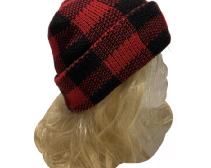 Unisex Red Black Plaid Stretch Slouchy Knitted Winter Beanie Tuque