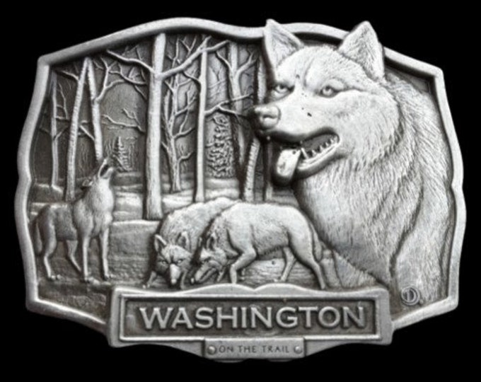 Washington State Wild Wolf Animal Trail Belt Buckle