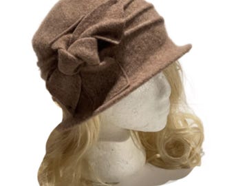 Women's Vintage Gatsby Style Wool Bucket Cloche Beanies Beret Winter Hats