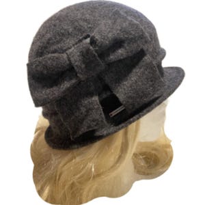 Women&#39;s Flower 1920s Winter 100% Wool Gatsby Beret Beanie Cloche Bucket Hat