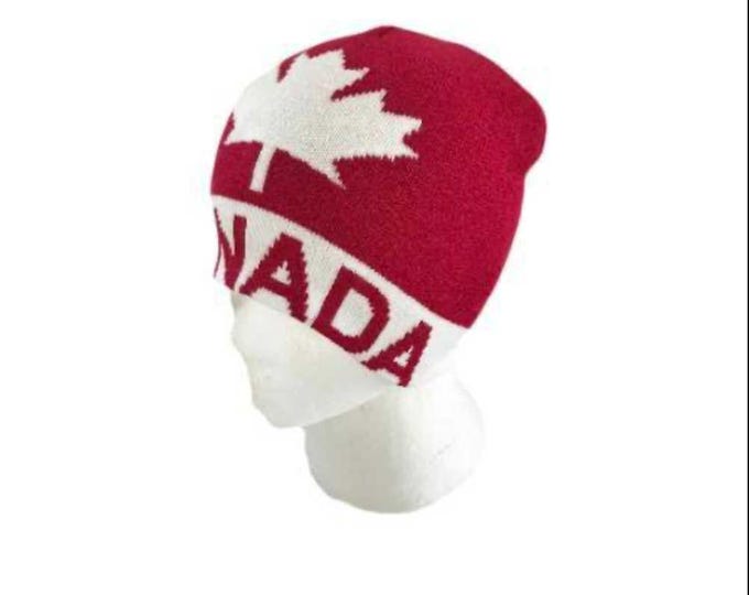 Be a proud Canadian with these two Canada tuque and hat