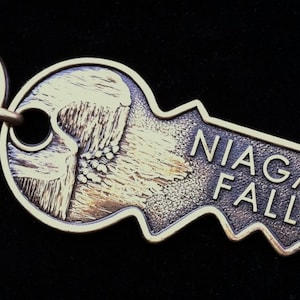 Niagara Falls Canada Metal Souvenir Key Chain
