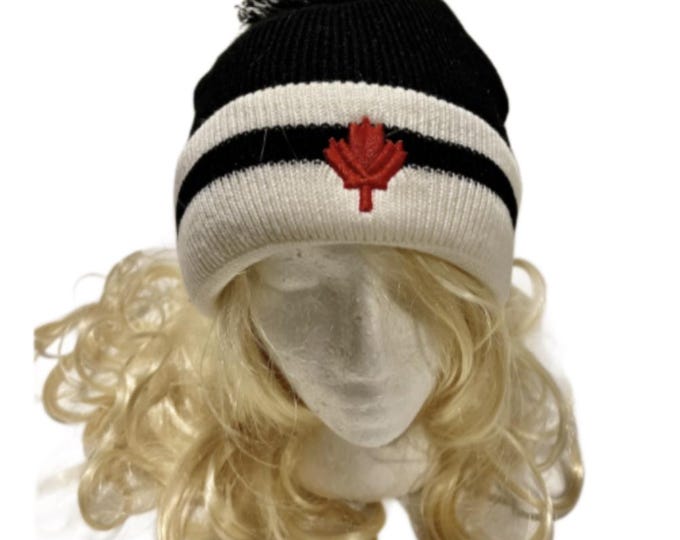 Black White Stripes Canada Mapleleaf Fashion Ski Pom Pom Winter Unisex Beanie Hats