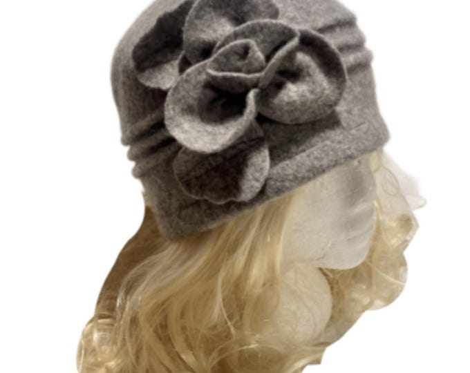 Women's Vintage Gatsby Style Wool Bucket Cloche Beanies Beret Winter Hats