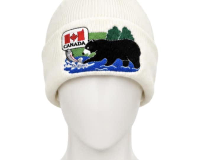 Beanie Hat Bear Ski Toque Tuque Canadian Flag Maple Leaf
