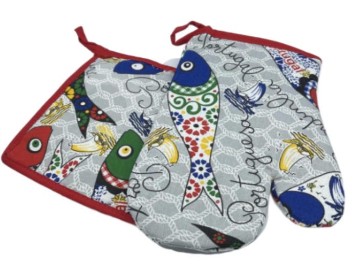 100% Cotton Traditional Portuguese Symbols Oven Kitchen Mitts Set of 2
