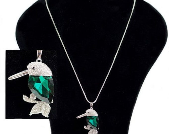 Green Stone Hummingbird Embellished Fashion Jewelry Necklace