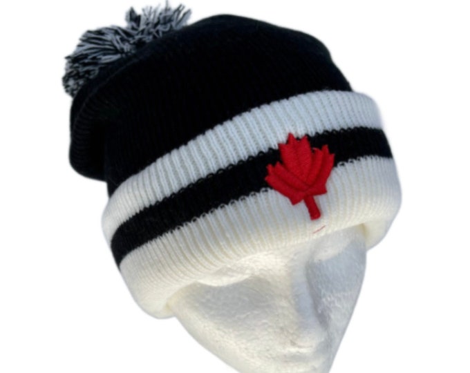 Black White Stripes Canada Mapleleaf Fashion Ski Pom Pom Winter Beanie Hats