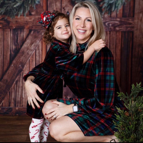 Matching mother daughter dresses,Mommy and me matching outfits,Matching family,Mommy and me outfits,Matching holiday dresses,checkered dress