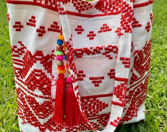 sacola de linho, pingente de bolsa com borla, bolsa de ombro de tecido, bolsa lavável e reutilizável, sacola feminista, sacola boho, bolsa de linho bordada,