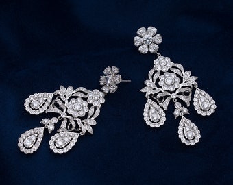 Elizabeth Taylor's FULL SIZE (7.5cm) Luxury Girandole Elizabeth Taylor's FULL SIZE (7.5cm) Luxury Girandole