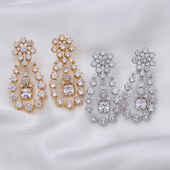 Queen Elizabeth Ii's Simulated Diamond (5A Cubic Zirconia