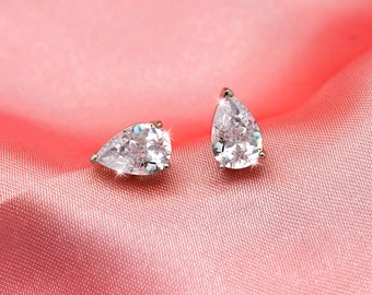 Teardrop Pear Shape Stud Simulated Diamond 5A Cubic Zirconia 1.5 & 2 Carat Options in 925 Sterling Silver Earrings
