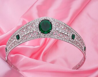 Greville emerald 2024 kokoshnik tiara